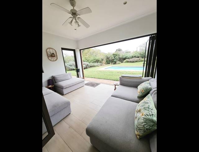 3 BEDROOM FREEHOLD SOLD IN CLIFTON HILL ESTATE